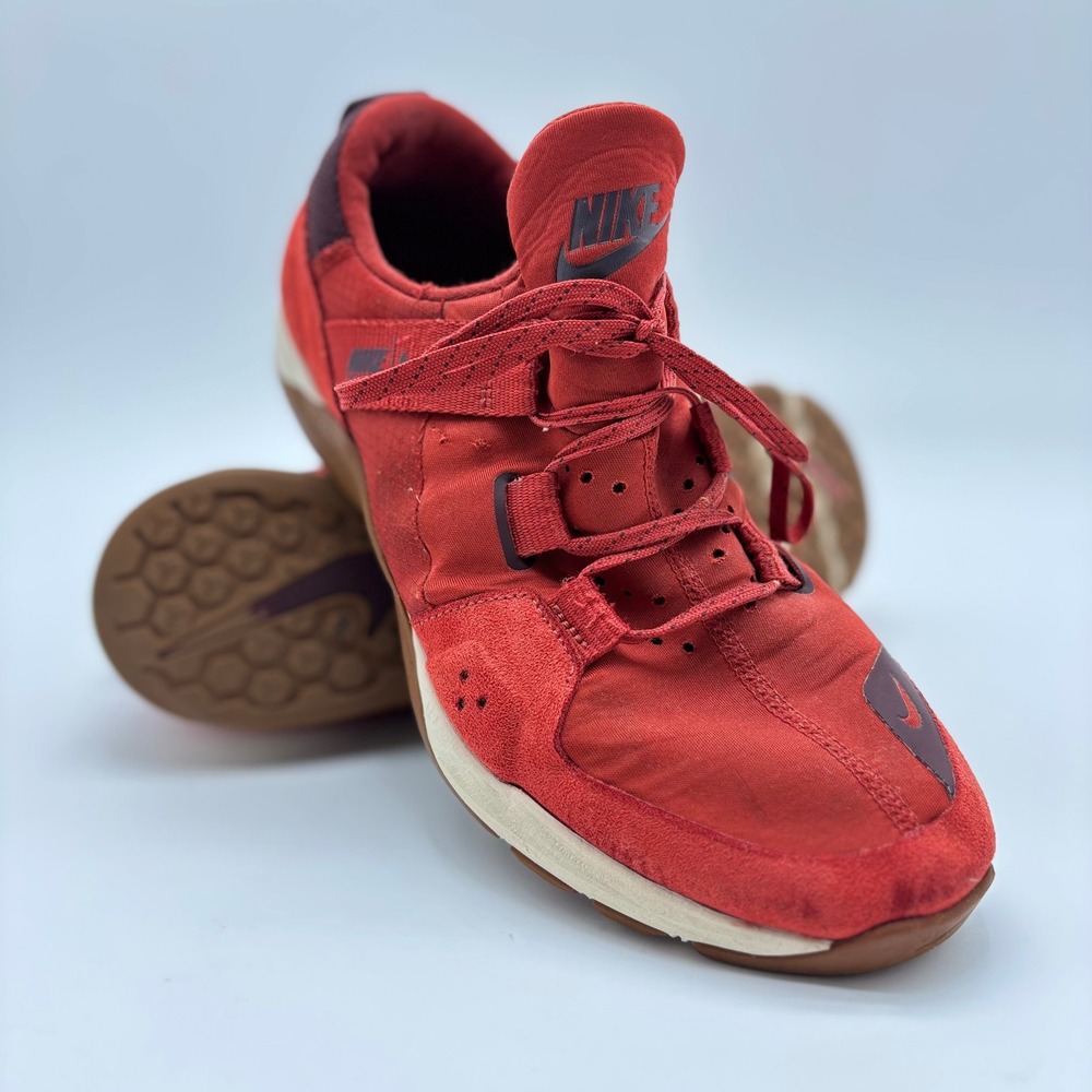 Nike MC Trainer‎ Mens 11 Red Training Gym Shoes AQ4775-626